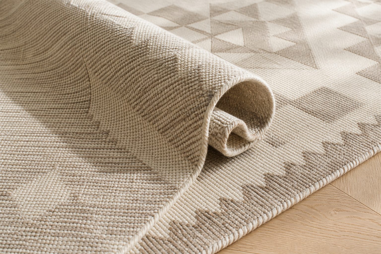 Handwoven wool area rug for private label rug and floor covering collections